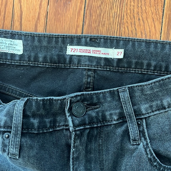 Levi’s 721High Rise Skinny Jeans - Picture 2 of 4